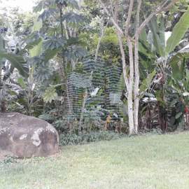 Ótima localização - Terreno em condomínio. Vargem Pequena. - POTR00002
