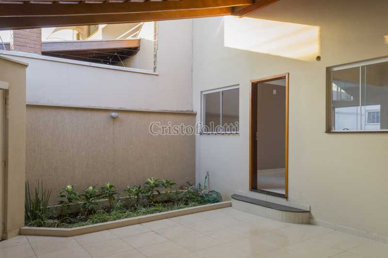 Conheça Garagem e canteiro do imóvel - Casa nova 3 dormitórios suíte 2 vagas e área gourmet Piracicamirim - ISVE0097 - 4 Garagem e canteiro - 4