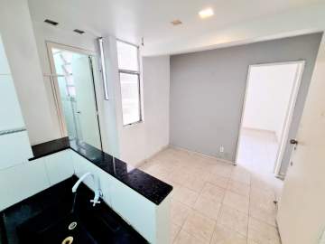 Apartamento à venda Avenida Nossa Senhora de Copacabana, Copacabana, Rio de Janeiro - R$ 370.000 - IPV1128