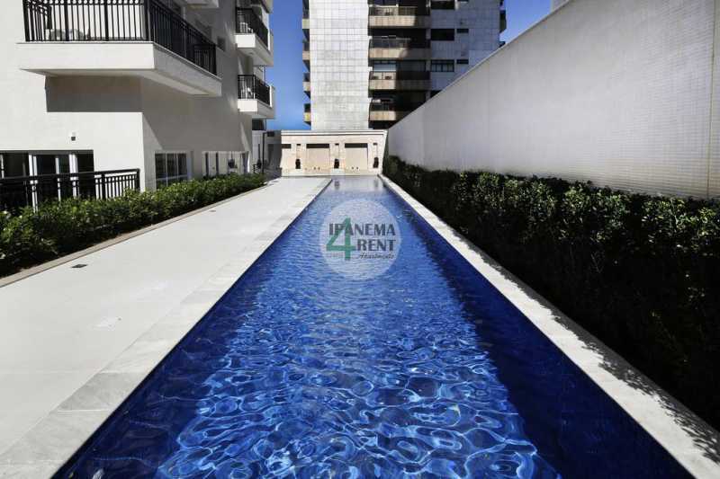 PISCINA 01 - 25