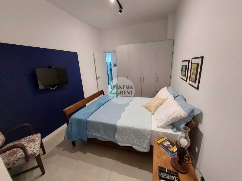 Conheça 13. do imóvel - Sala dois quartos, dois banheiros sendo uma suíte, cozinha com área de serviço integrada, portaria 24 horas, uma vaga de garagem na escritura. - IPV2219 - 13 13. - 13