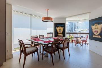 Imperdível - Apartamento de 200 m², cobertura duplex alto luxo, três quartos transformado em duas suítes com closet, banheiros com fino acabamento. - IPV6028