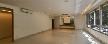 Ótima localização - Lindo apartamento, luxo total, reformadíssimo, fino acabamento distribuídos em 205m², sendo 60m² de amplo salão em dois ambientes com janelões. - IP3056