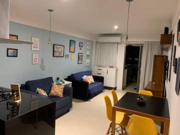 Apartamento de 50 m², sala quarto com varanda com vista para o Cristo Redentor. - IPV1094