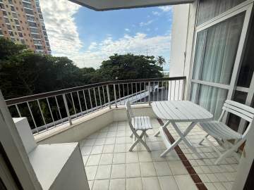 Ótima localização - Apartamento com Vista Lateral Mar Av. Lúcio Costa - Barra da Tijuca - IPV1155
