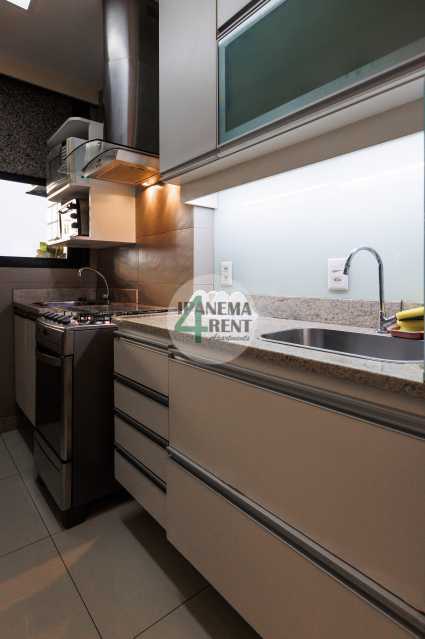 Conheça 16 do imóvel - Ipanema Tower Residencial, melhor localização de Ipanema, apartamento padrão, composto por sala com varanda. - IPV2244 - 13 16 - 13