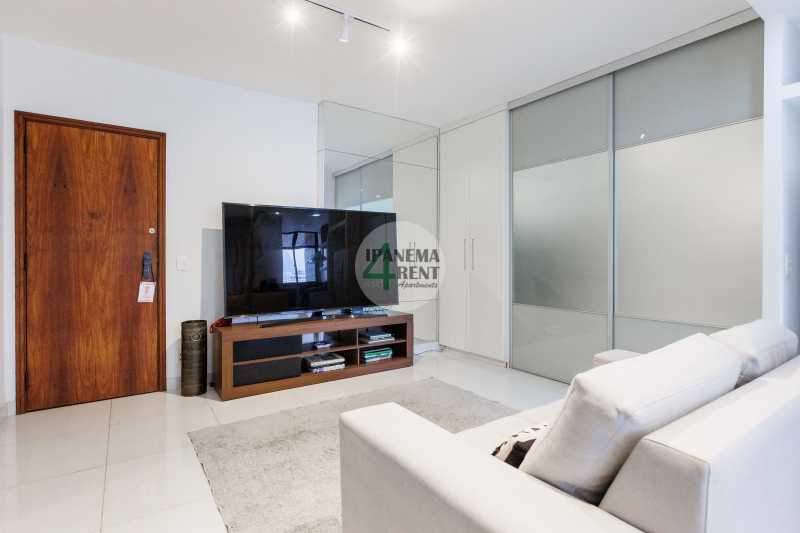 Conheça 12 do imóvel - Ipanema Tower Residencial, melhor localização de Ipanema, apartamento padrão, composto por sala com varanda. - IPF2026 - 8 12 - 8