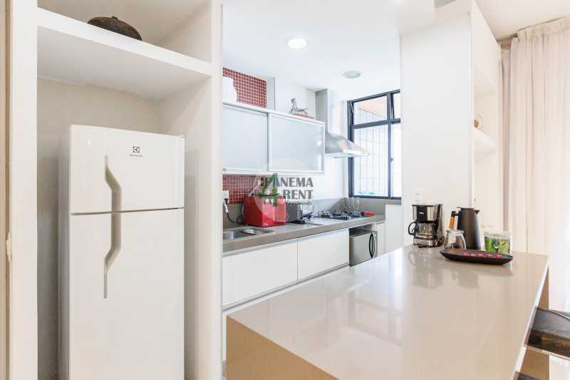 Conheça 20 do imóvel - Ipanema Tower Residencial, melhor localização de Ipanema, apartamento padrão, composto por sala com varanda. - IPF2026 - 15 20 - 15