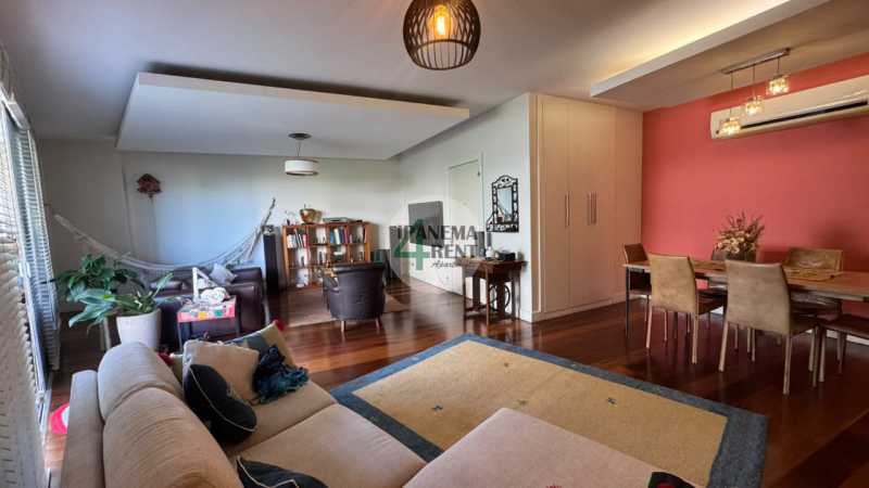 Conheça 03. do imóvel - Apartamento com salão em dois ambientes, 190 m², três quartos sendo uma suíte, três banheiros, duas varandas, copa cozinha e área de serviço. R$ 2.600.000,00 (NEGOCIÁVEIS) - IPV3279 - 10 03. - 10