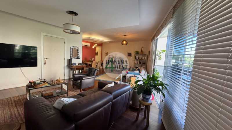 Conheça 12. do imóvel - Apartamento com salão em dois ambientes, 190 m², três quartos sendo uma suíte, três banheiros, duas varandas, copa cozinha e área de serviço. R$ 2.600.000,00 (NEGOCIÁVEIS) - IPV3279 - 9 12. - 9