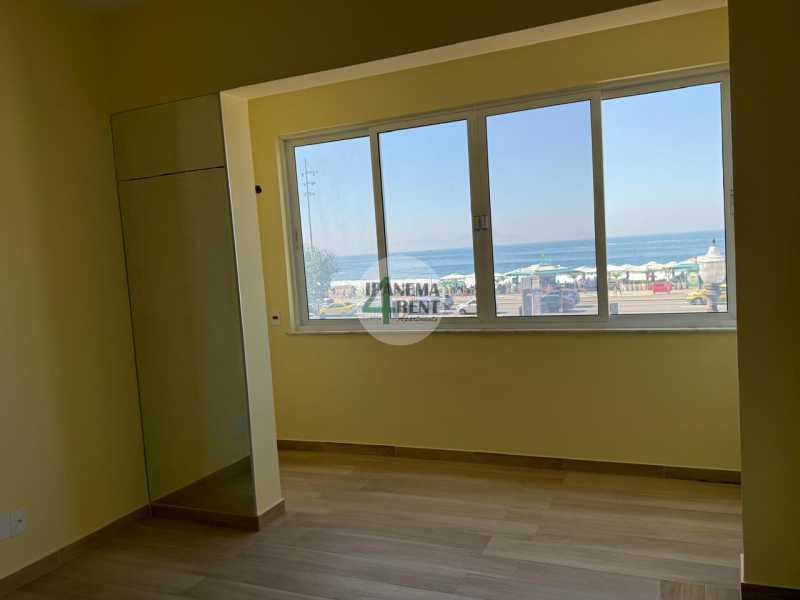 Conheça 13. do imóvel - Excelente apartamento localizado na Avenida Atlântica, esquina com a Rua Djalma Ulrich, em uma das melhores localizações da orla de Copacabana. - IP3059 - 13 13. - 13