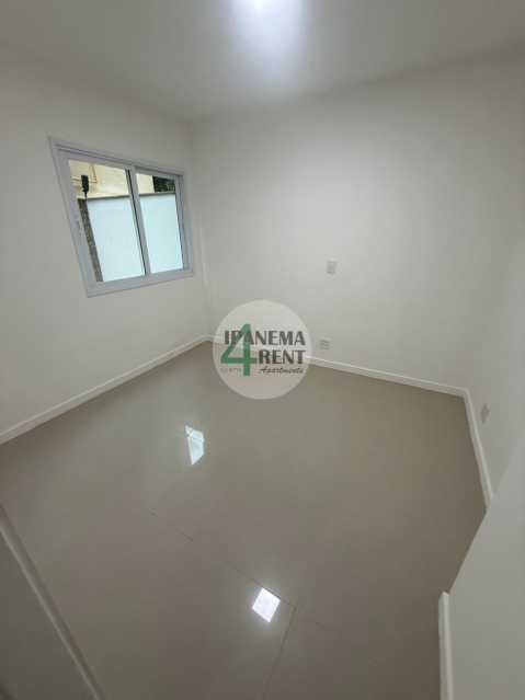 Conheça 04. do imóvel - Excelente apartamento de sala e 02 quartos, com planta funcional e localização privilegiada.| - IPV2246 - 4 04. - 4