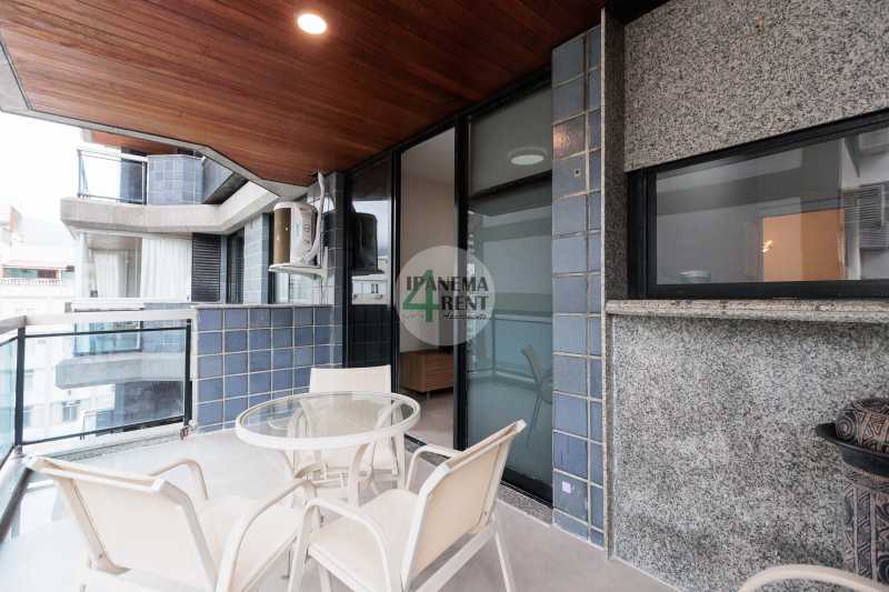 Conheça 13 do imóvel - Ipanema Tower Residencial, melhor localização de Ipanema, apartamento padrão, composto por sala com varanda. - IPF2027 - 12 13 - 12