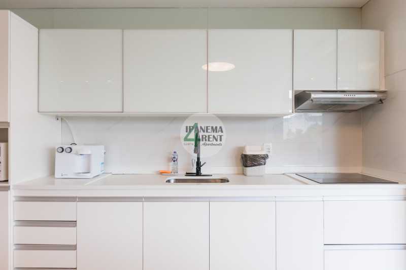 Conheça 09 do imóvel - Ipanema Tower Residencial, melhor localização de Ipanema, apartamento padrão, composto por sala com varanda. - IPF2062 - 9 09 - 9