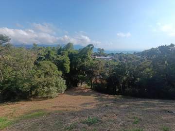 TERRENO EM ILHABELA PRÓXIMO AO COMERCIO E BALSA - ILGL00243