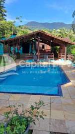 CASA COM 04- DORMITÓRIOS EM ILHABELA - ILCA40116