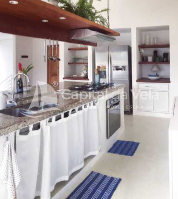 CASA COM VISTA PARA O MAR EM ILHABELA - ILCA30180