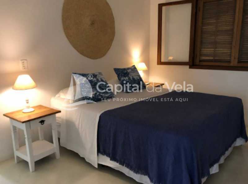 CASA COM VISTA PARA O MAR EM ILHABELA - ILCA30180