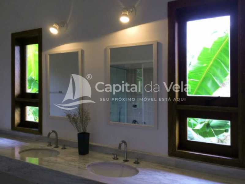 CASA COM VISTA PARA O MAR EM ILHABELA - ILCA30180
