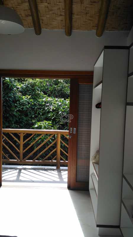 FOTO 21 - 18
