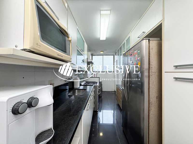 1ac31001-6a2f-4007-b695-483f09 - 9