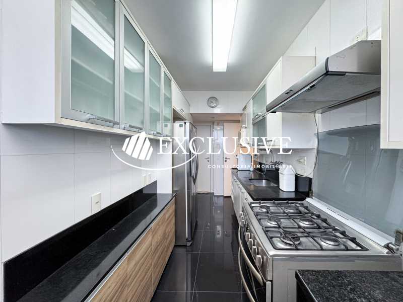 4c8a896f-c9e0-4919-8c42-6abee9 - 10