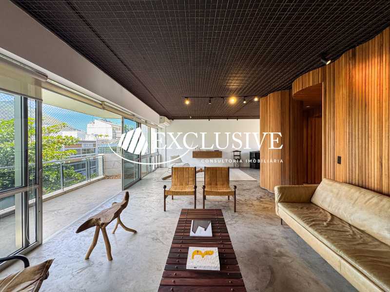 WhatsApp Image 2025-11-18 at 1 - 9