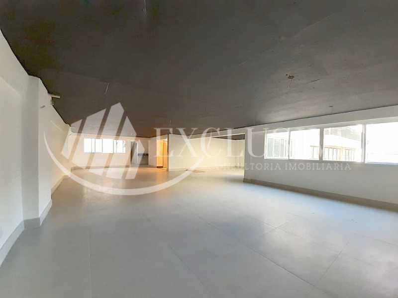 ALMIRANTE GUILHEM 366 SALA COM - 16