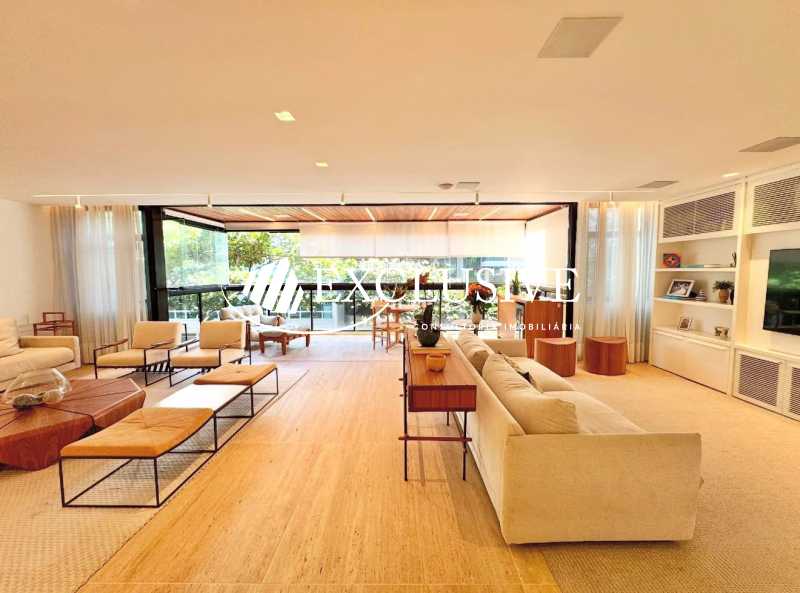 WhatsApp Image 2025-12-09 at 1 - 18