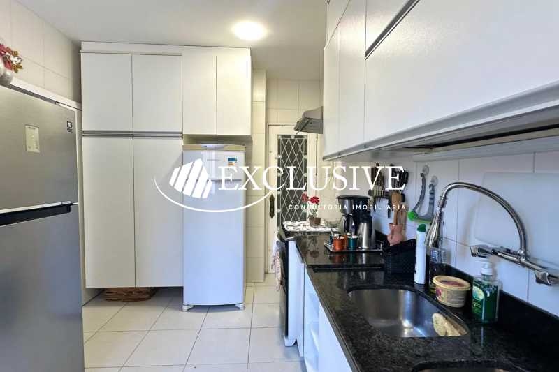 bb292785c10f43738235a9ac2daf26 - 22