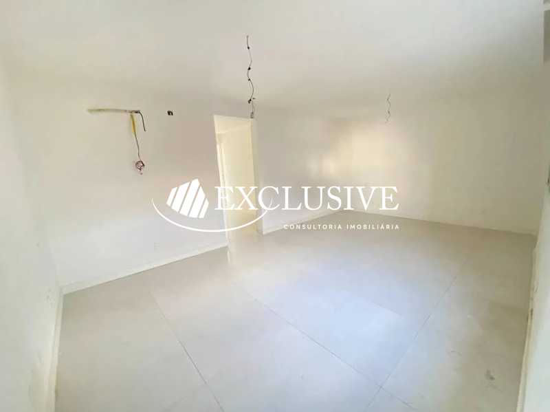 6302d9959fe3818d262e2e81fc34f1 - 11