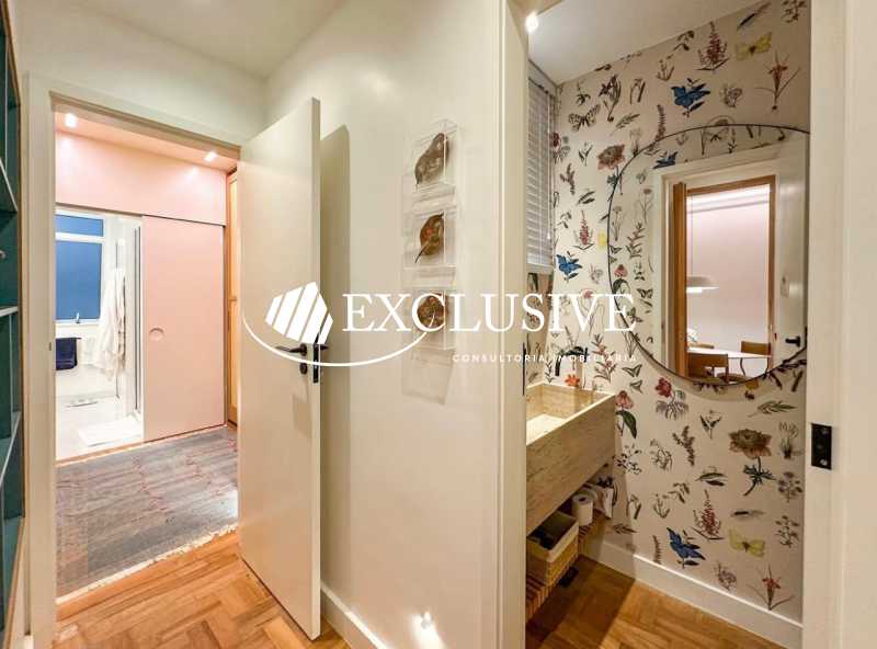 f4ad8450-770b-4a84-9f38-fe527e - 20