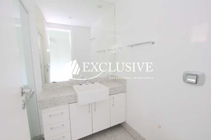 6f49e9e4-0ff7-45d7-b58e-d4fa85 - 8