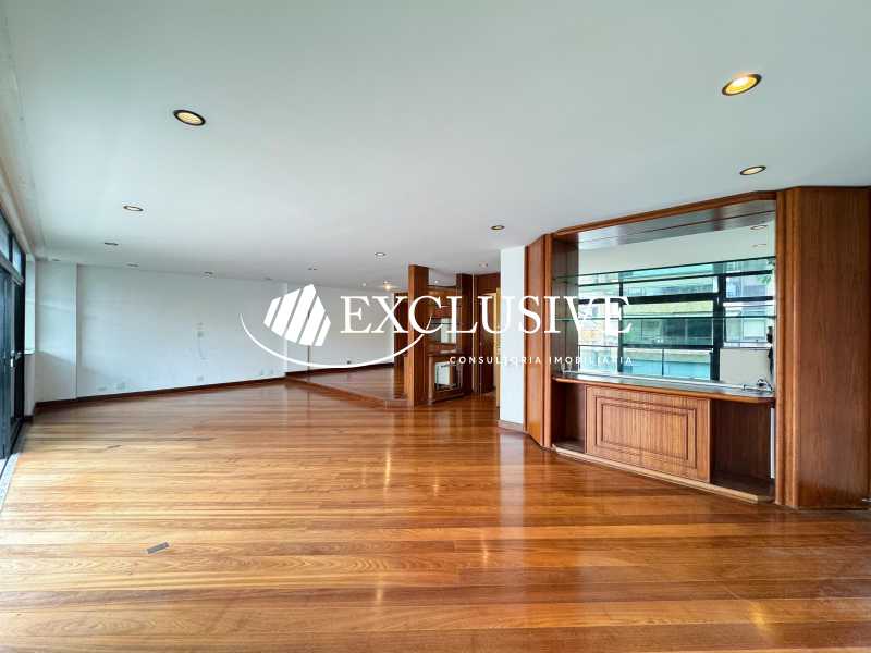 7c44b01f-1f0b-4b09-ab6d-688d48 - 3