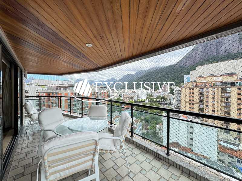 WhatsApp Image 2025-10-29 at 1 - 7