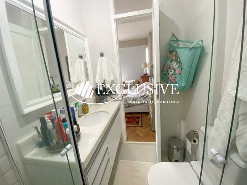 6f37f463-fdb5-403d-b4a7-e900b9 - 8