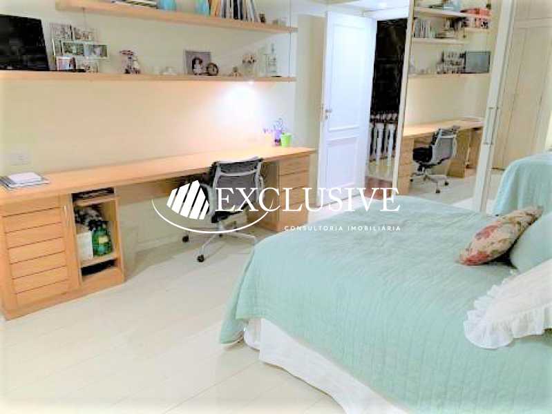 casa-com-4-quartos-a-venda-411 - 4