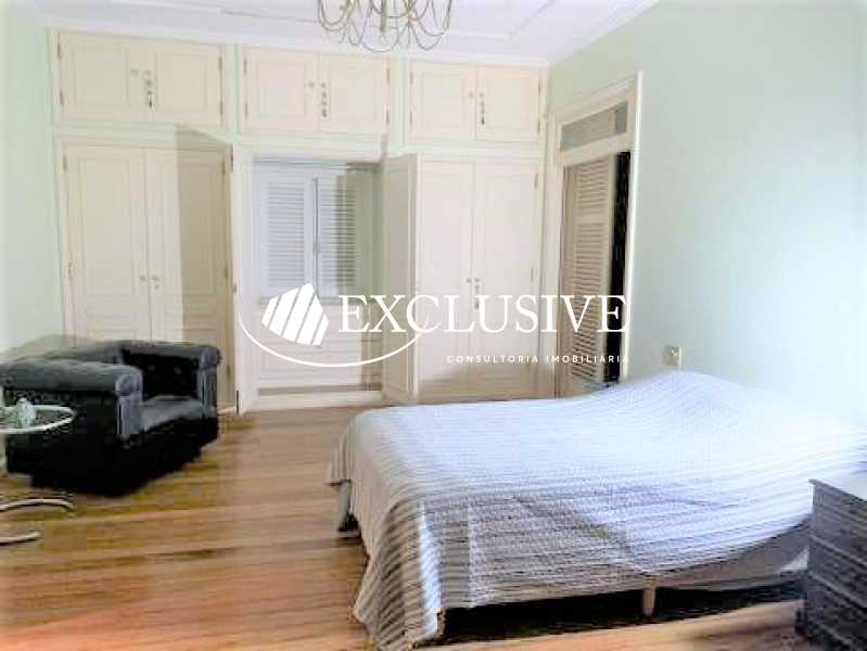 casa-com-4-quartos-a-venda-411 - 9