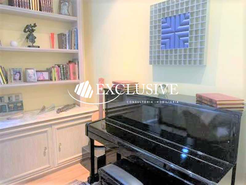 casa-com-4-quartos-a-venda-411 - 13