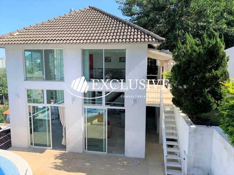 24f8e3c1-31e7-4209-8c67-113681 - 19