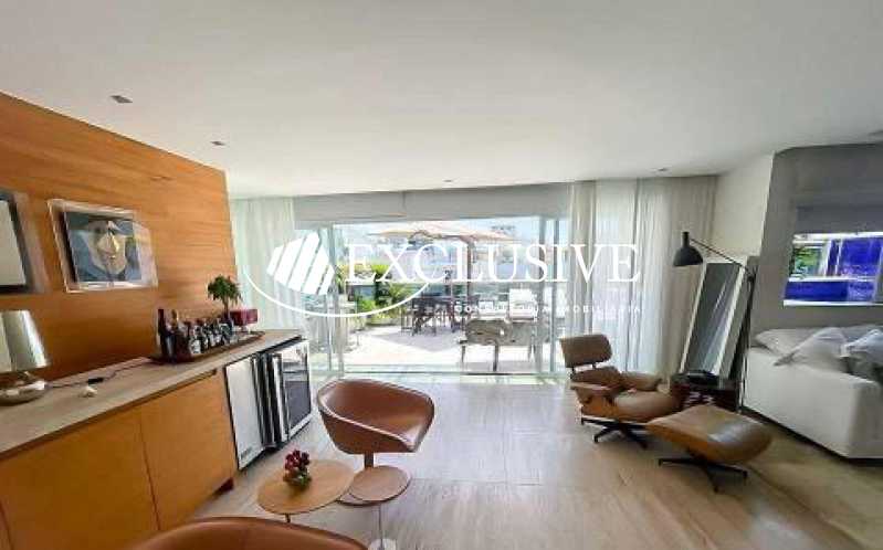 c9b3aece-38bf-42d2-bd4a-aadb74 - 4