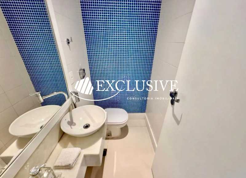 WhatsApp Image 2025-11-27 at 1 - 18