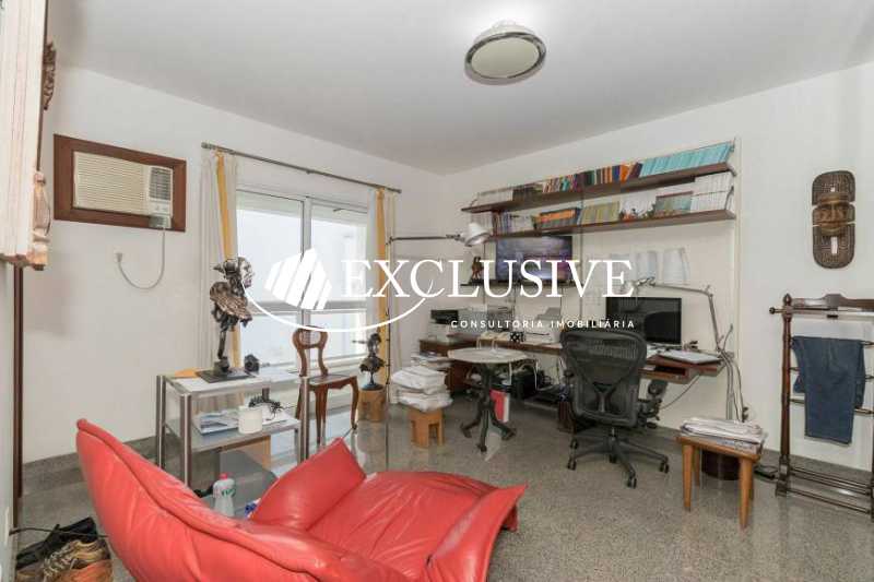 foto-18-de-casa-com-4-quartos- - 14