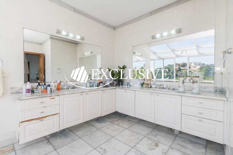 foto-19-de-casa-com-4-quartos- - 17