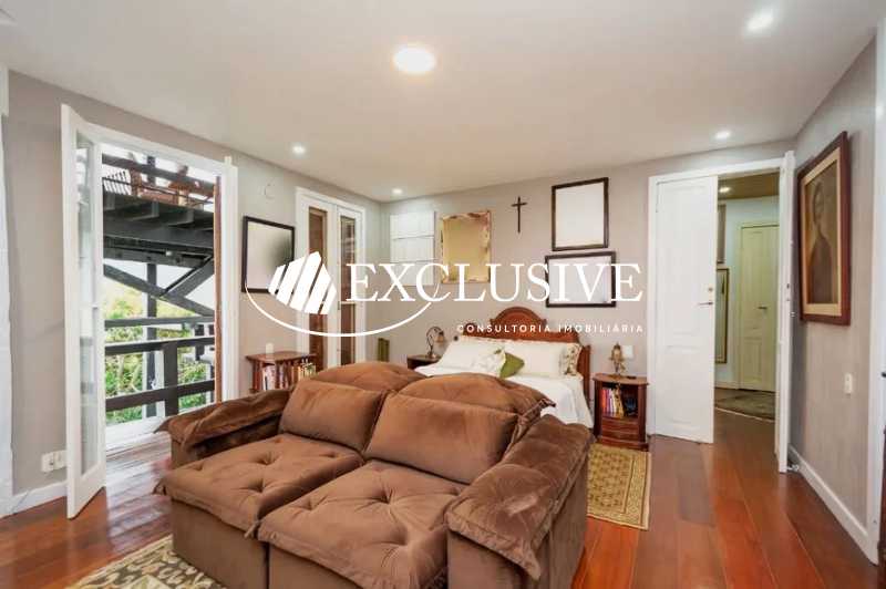 casa-com-4-quartos-venda-697m- - 13