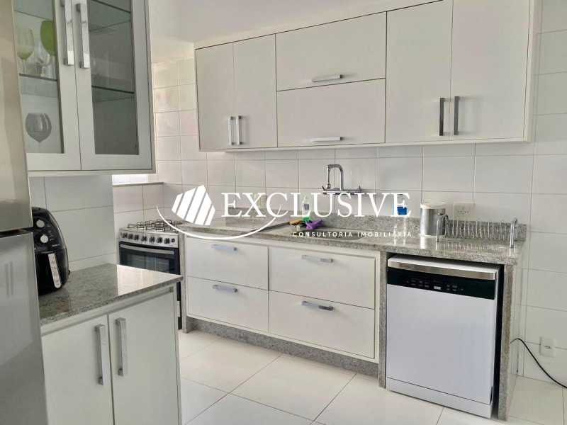 ce0d479e-1981-4d4c-b96e-0d3a7d - 25