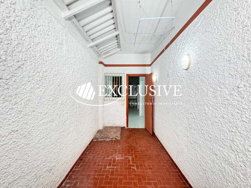 d84df01c-c7f1-4205-982a-cc4f1e - 25