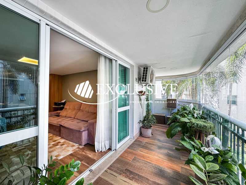 WhatsApp Image 2025-11-18 at 1 - 1