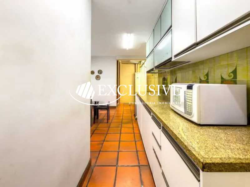 WhatsApp Image 2025-12-04 at 1 - 19