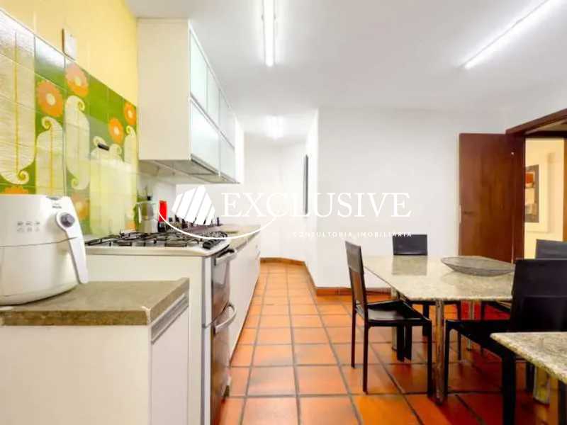 WhatsApp Image 2025-12-04 at 1 - 20